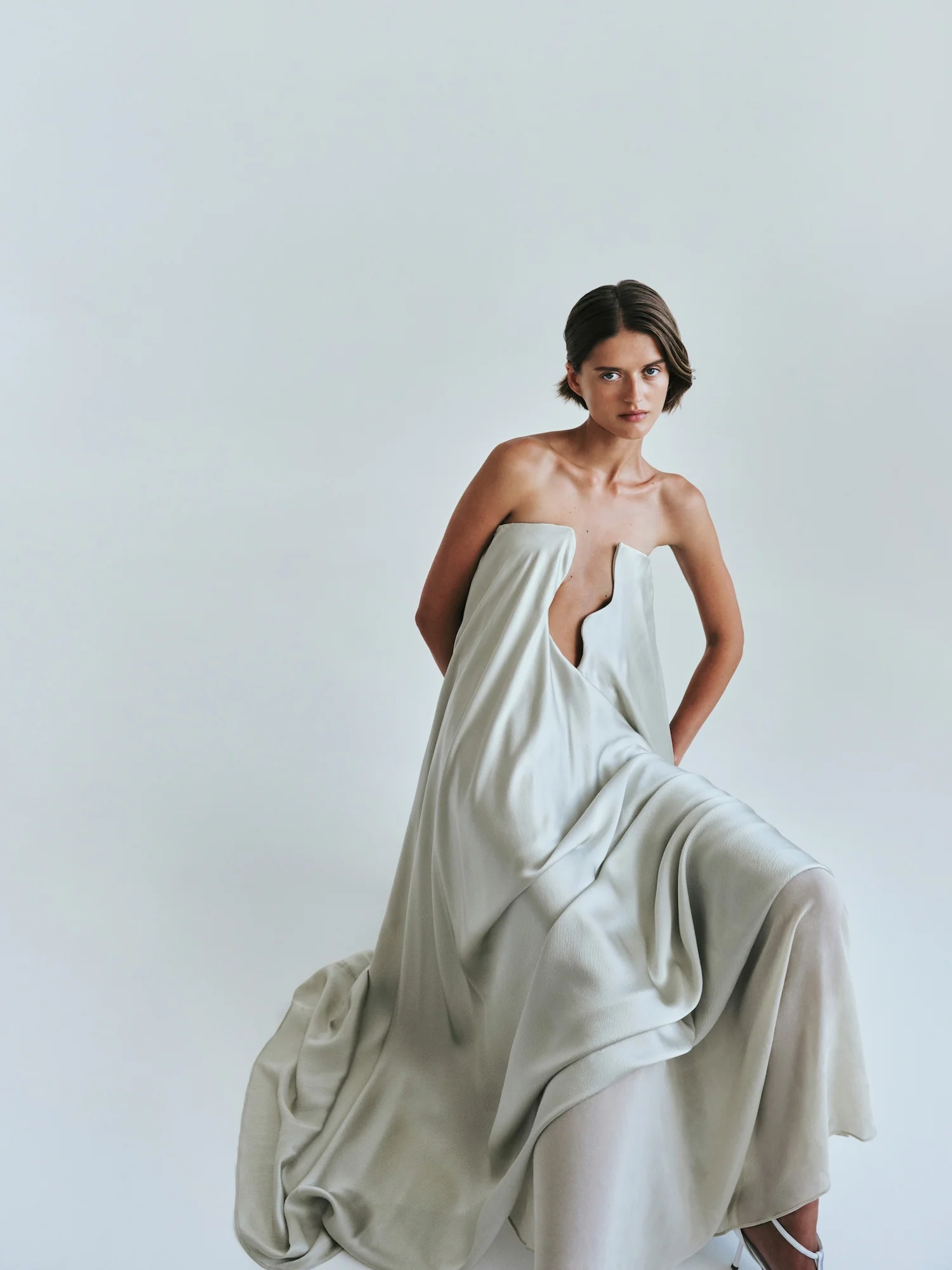 Textured Silk Salacia Strapless Gown - Image 7